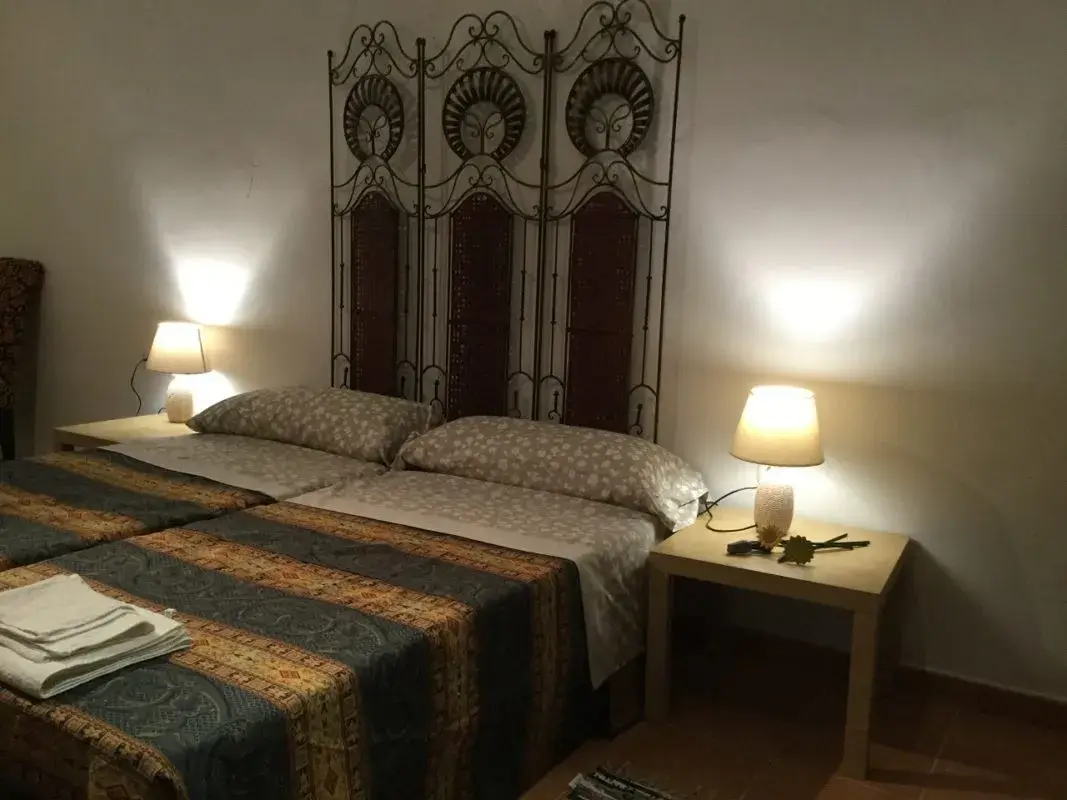 cama-doble-caceres-apartamento